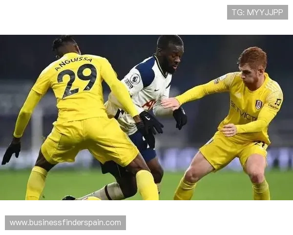 热刺战绩起伏，进攻表现是否掩盖了深层问题？