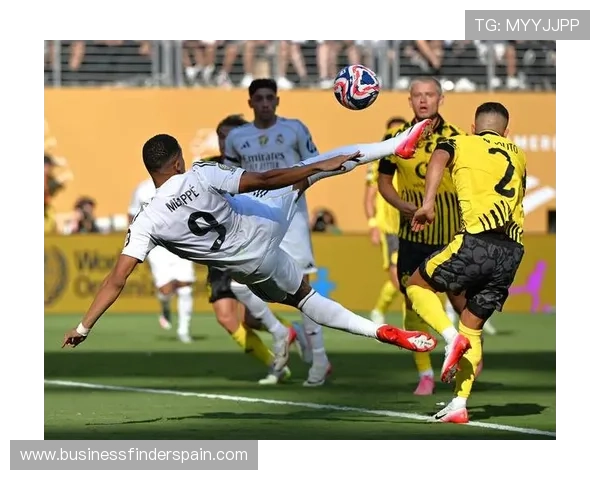 曼城王朝地位是否动摇:本赛季竞争加剧、稳定性面临考验 曼城王朝地位是否动摇:本赛季竞争加剧、稳定性面临考验