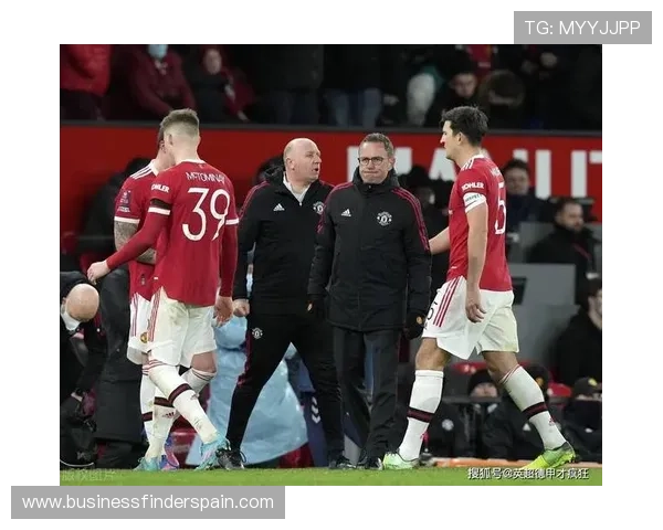 恩德里克高位压迫与反击中的战术适应性分析